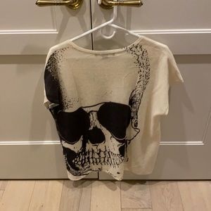 Offwht scoop neck oversized skull cashmere sweater